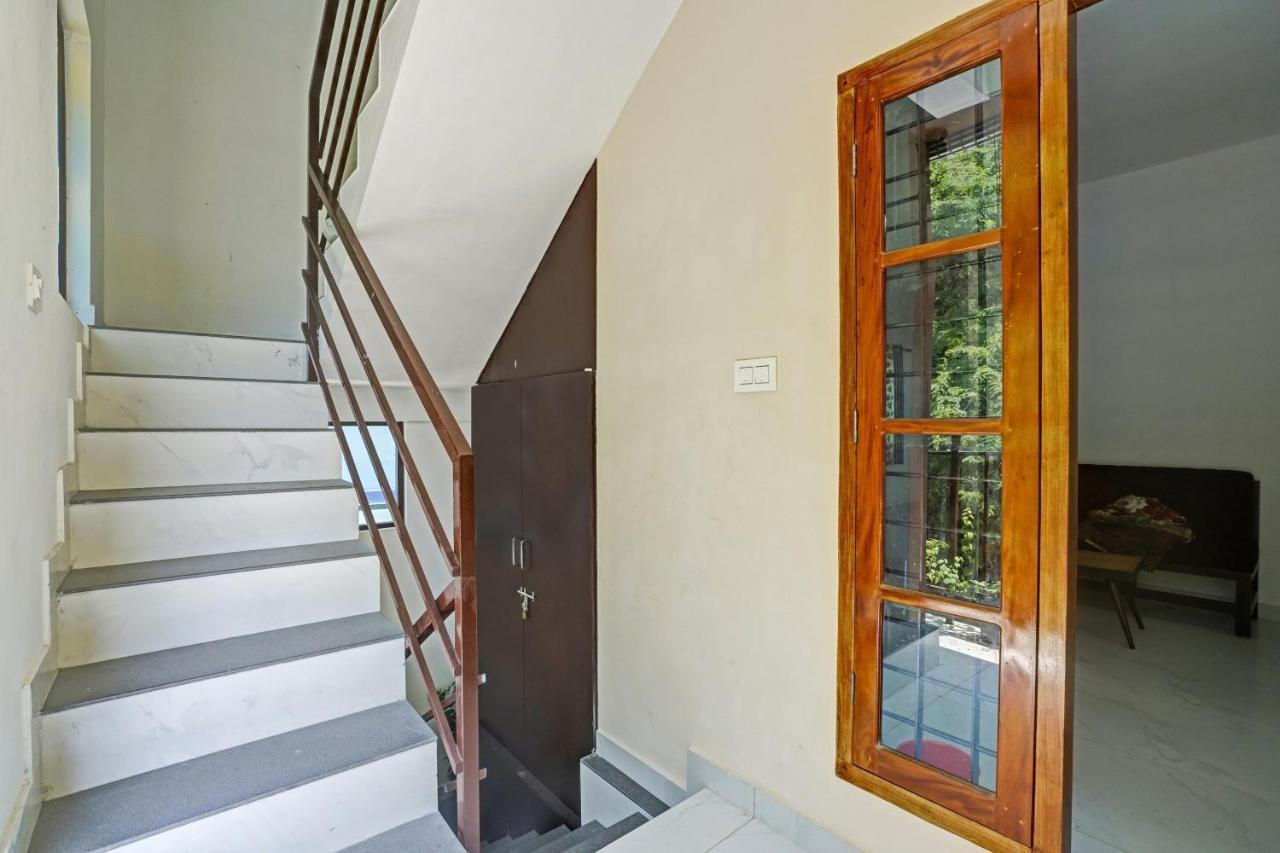Spot On Blissful Villa Kochi Exterior foto